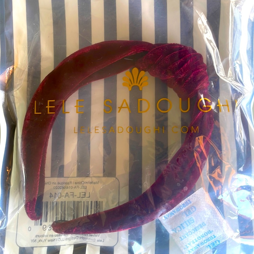 LELE SADOUGHI velvet headband (brand new!)